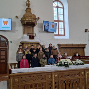 CSALÁDI ISTENTISZTELET - 2.a