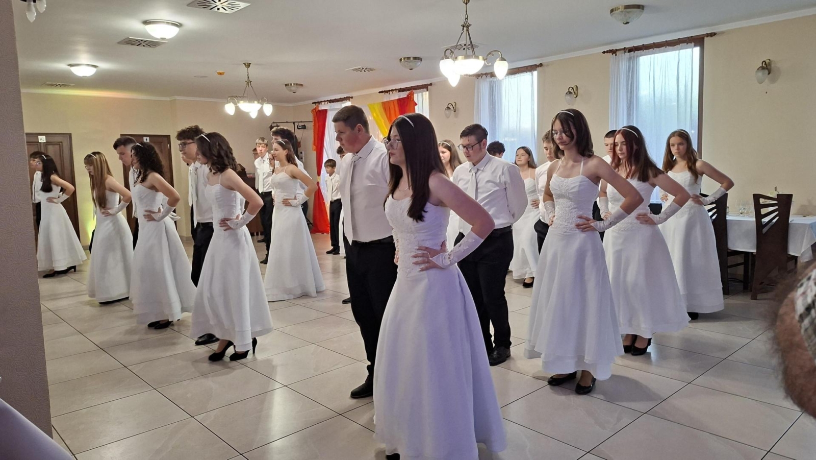12. Erőss-bál