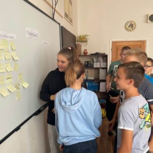 7.a osztály - Osztályfőnöki órán a Varázsboltban jártunk